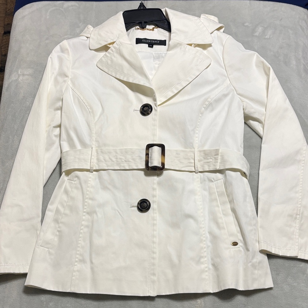 Ellen Tracy NWOT Cream White Short Trench Rain Jacket Hooded Belted Petite S